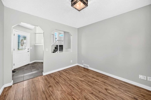 19 Valley Brook Circle Nw, Calgary, AB 