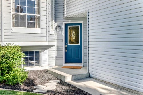19 Valley Brook Circle Nw, Calgary, AB 