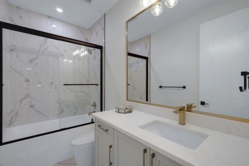 6429 33 Avenue Nw, Calgary, AB 