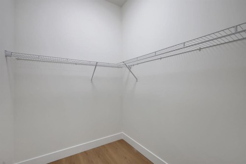 6429 33 Avenue Nw, Calgary, AB 