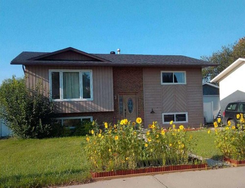 47 East Glen Street SE Medicine Hat, AB T1B 2Z8