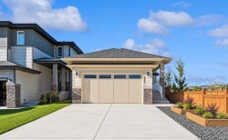 474 Clydesdale Way Cochrane, AB T4C 3B5