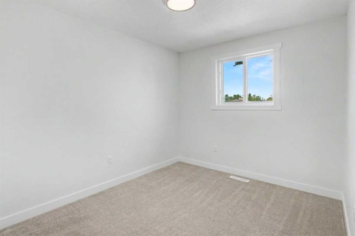58 Taraglen Road Ne, Calgary, AB 
