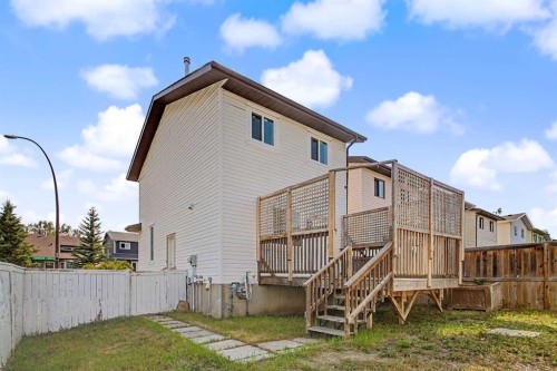 58 Taraglen Road Ne, Calgary, AB 