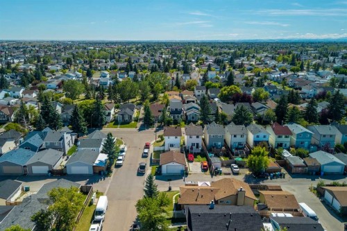 58 Taraglen Road Ne, Calgary, AB 