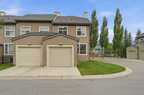 189 Chapalina Square Se, Calgary, AB 