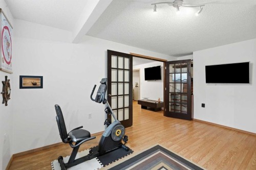 54 Cougar Ridge Bay Sw, Calgary, AB 