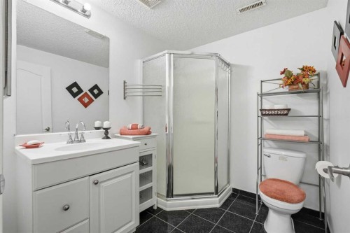 54 Cougar Ridge Bay Sw, Calgary, AB 