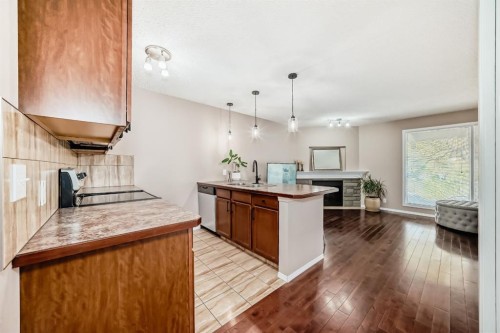8432 Berkley Road Nw, Calgary, AB 