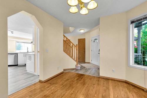 182 Citadel Bluff Close Nw, Calgary, AB 