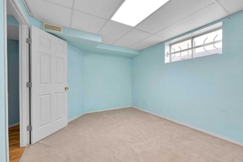 182 Citadel Bluff Close Nw, Calgary, AB 