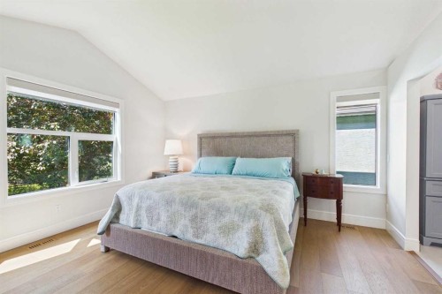 208 Harvest Lake Green Ne, Calgary, AB 