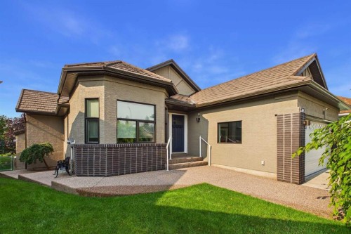208 Harvest Lake Green Ne, Calgary, AB 