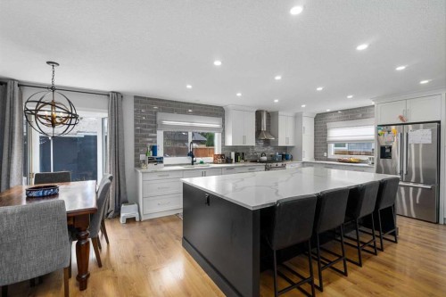 543 Willingdon Boulevard Se, Calgary, AB 