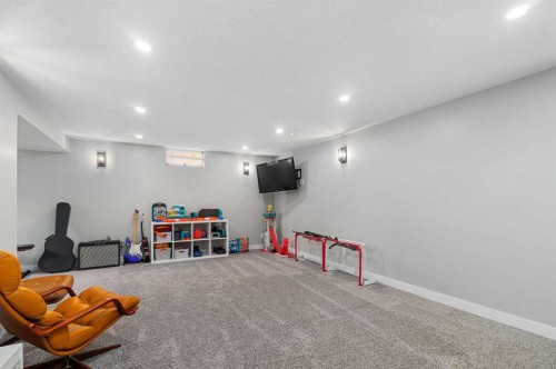 543 Willingdon Boulevard Se, Calgary, AB 