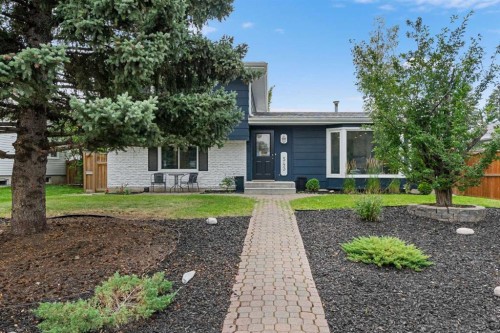 543 Willingdon Boulevard Se, Calgary, AB 