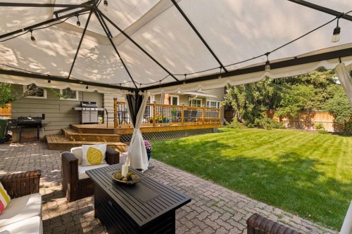8 Maryland Place Sw, Calgary, AB 