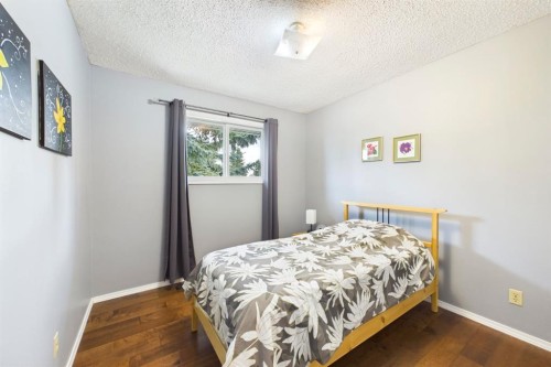 607 Cedarille Way Sw, Calgary, AB 
