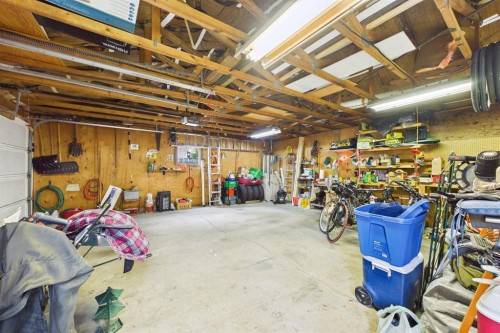 607 Cedarille Way Sw, Calgary, AB 