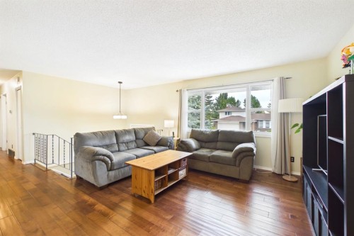 607 Cedarille Way Sw, Calgary, AB 