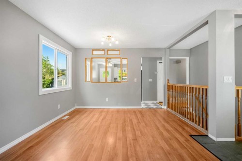 125 Carr Place, Okotoks, AB - Indoor Photo Showing Other Room