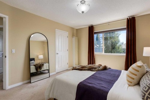 38 Spring Crescent Sw, Calgary, AB 