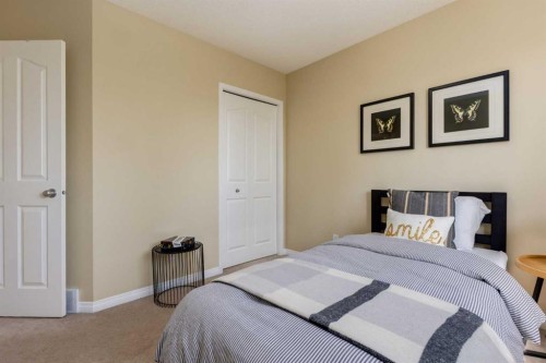 38 Spring Crescent Sw, Calgary, AB 