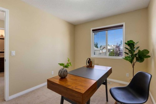 38 Spring Crescent Sw, Calgary, AB 
