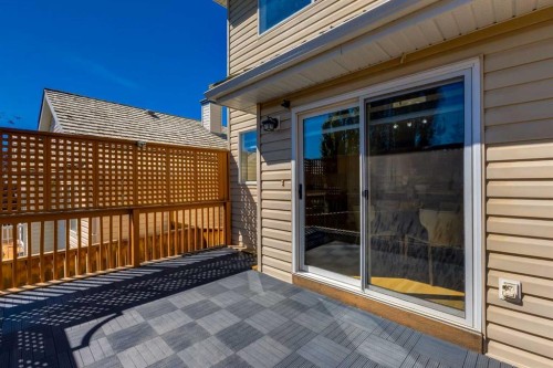 38 Spring Crescent Sw, Calgary, AB 