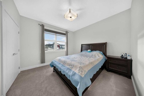 47 Waterford Heights, Chestermere, AB 