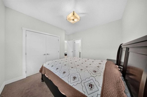 47 Waterford Heights, Chestermere, AB 