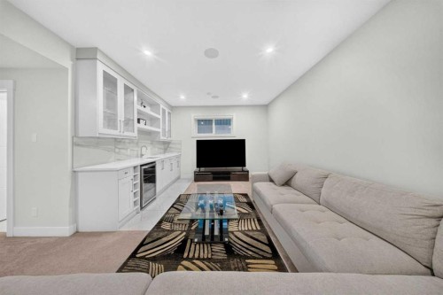 47 Waterford Heights, Chestermere, AB 