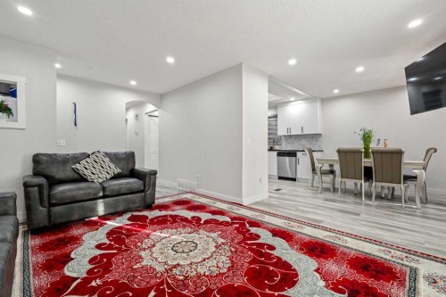 259 Manora Crescent Ne, Calgary, AB 