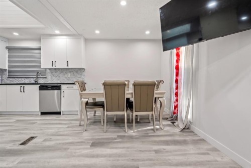259 Manora Crescent Ne, Calgary, AB 