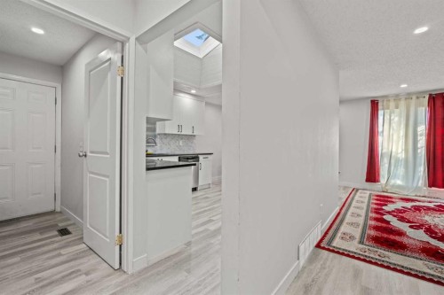 259 Manora Crescent Ne, Calgary, AB 