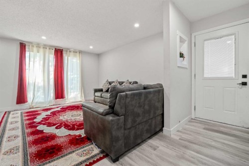 259 Manora Crescent Ne, Calgary, AB 