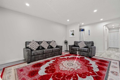 259 Manora Crescent Ne, Calgary, AB 