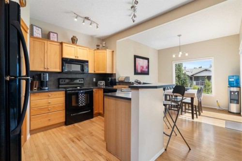 408 Rainbow Falls Way, Chestermere, AB 