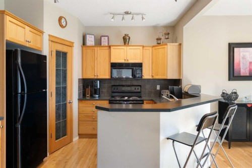 408 Rainbow Falls Way, Chestermere, AB 