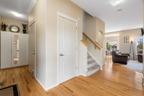 408 Rainbow Falls Way, Chestermere, AB 