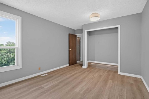 33-3200 60 Street Ne, Calgary, AB 
