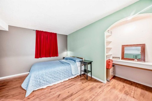 16 Martinridge Way Ne, Calgary, AB 