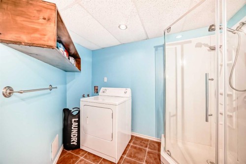 16 Martinridge Way Ne, Calgary, AB 