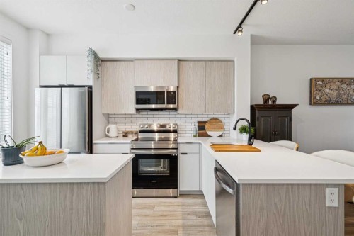2466 210 Avenue Se, Calgary, AB 