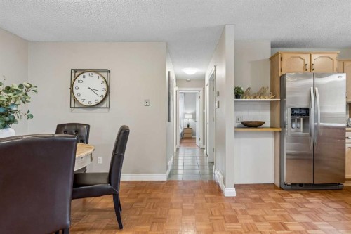 35 Dovercliffe Way Se, Calgary, AB 