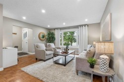 35 Dovercliffe Way SECalgary, AB T2B 1W6