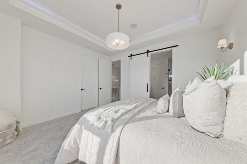 8134 47 Avenue Nw, Calgary, AB 