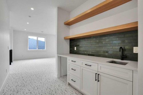 427 Patterson Boulevard Sw, Calgary, AB 