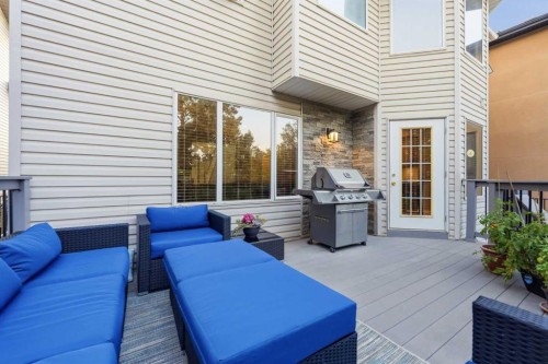 76 Valley Meadow Close Nw, Calgary, AB 