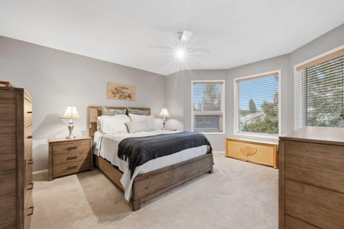 76 Valley Meadow Close Nw, Calgary, AB 